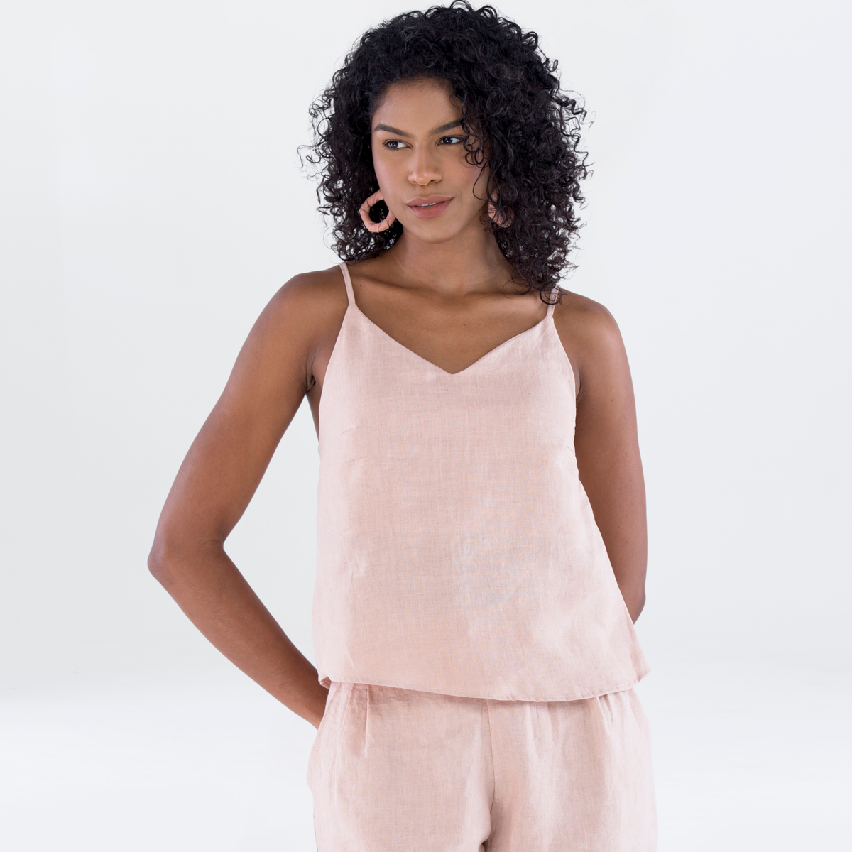 Blusa de Alças Finas em Linho SENTIR