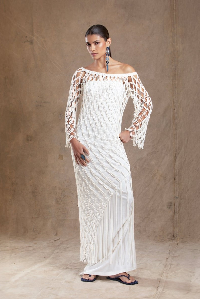 Vestido Longo Malha de Algodão Orgânico Sobreposição Macramê ENTRENÓS - Villa Dharma Rouparia Consciente