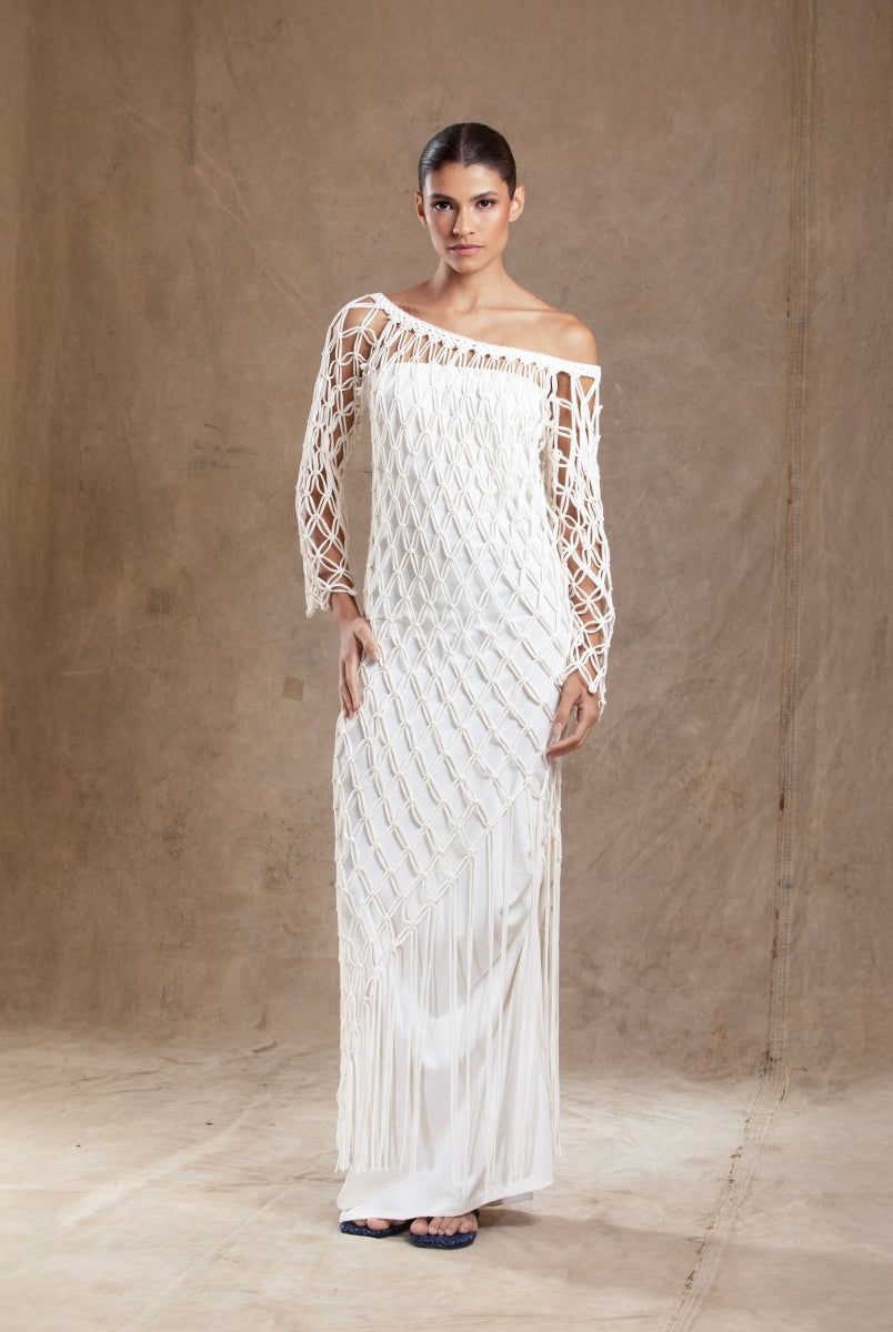 Vestido Longo Malha de Algodão Orgânico Sobreposição Macramê ENTRENÓS - Villa Dharma Rouparia Consciente