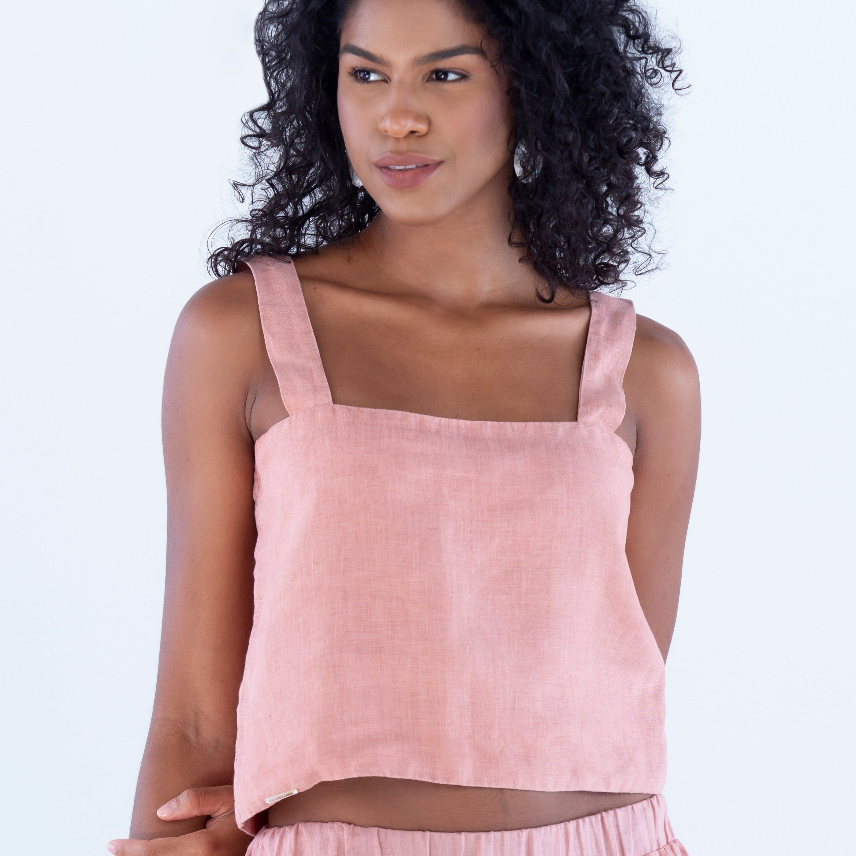 blusa-decote-quadrado-e-saia-longa-feminina-em-linho-sustentavel-atemporal-rosa