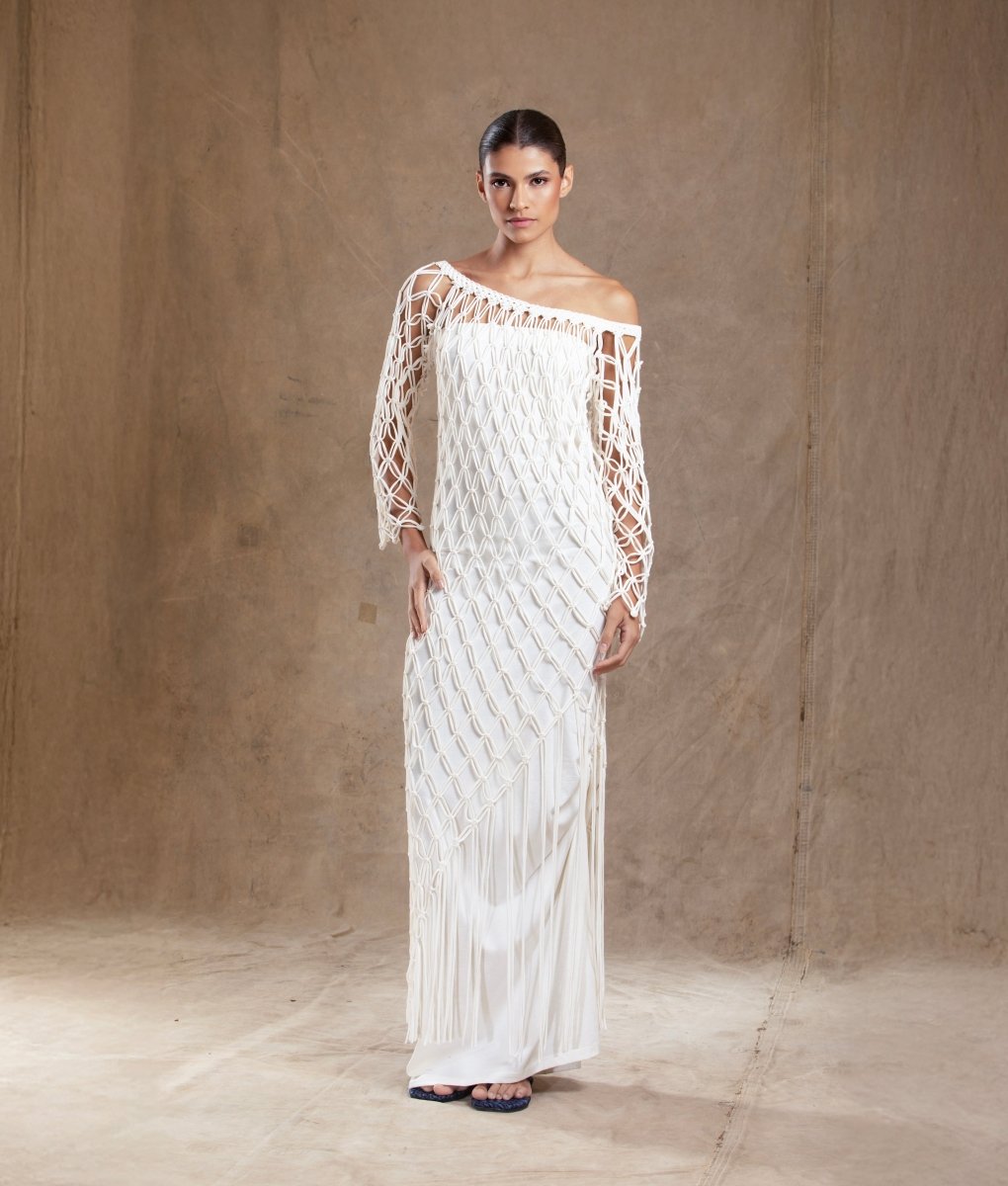 Vestido Longo Malha de Algodão Orgânico Sobreposição Macramê ENTRENÓS - Villa Dharma Rouparia Consciente